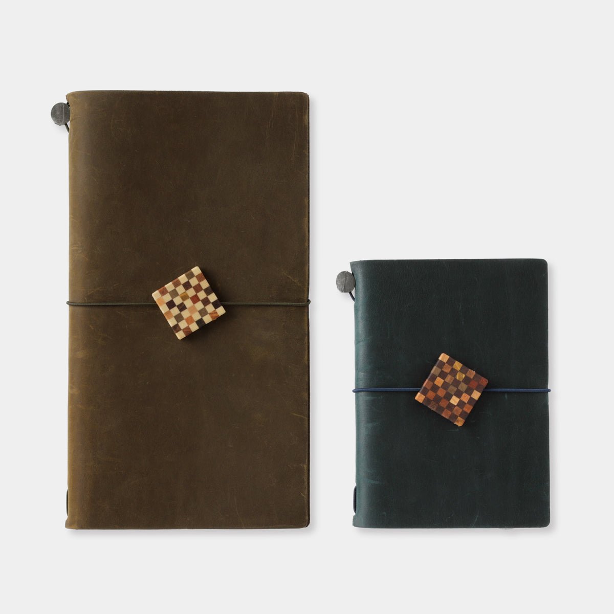 Traveler's Company:Ruchie Charm Parquet Square Dark Brown - Art Bloss