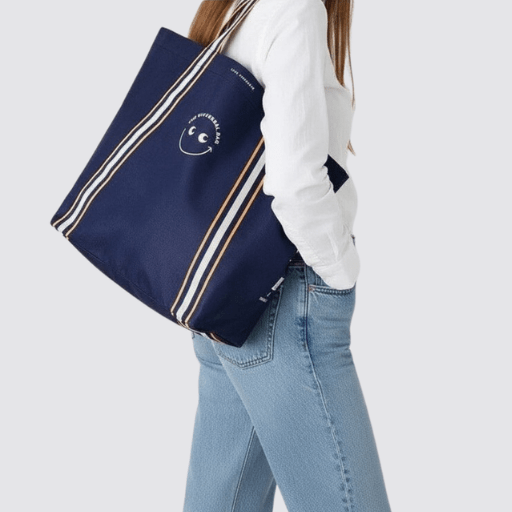 Anya Hindmarch - Art Bloss