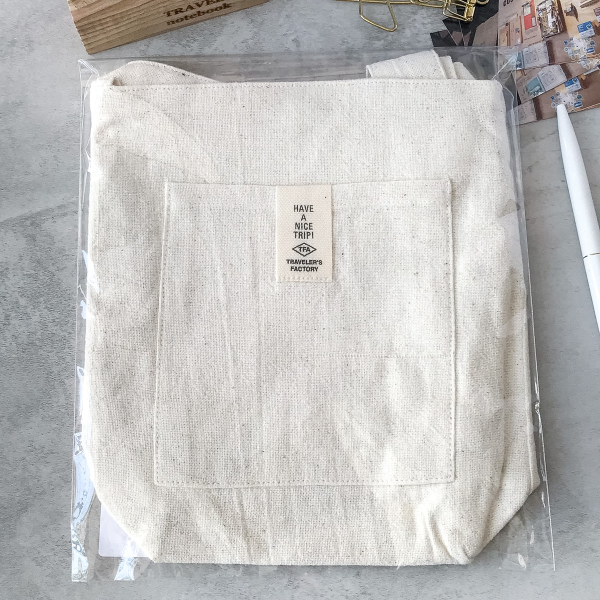 Traveler's Company: TF Sacoche Natural - Art Bloss