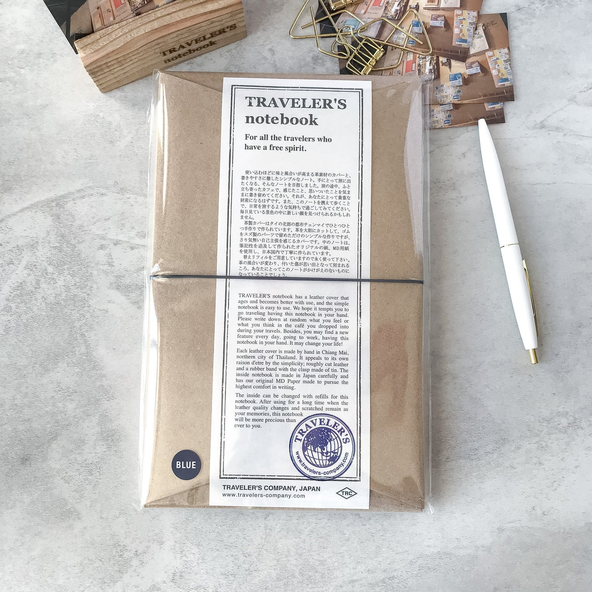 Traveler's Company: Leather Journal Traveler's Notebook (Blue) - Art Bloss