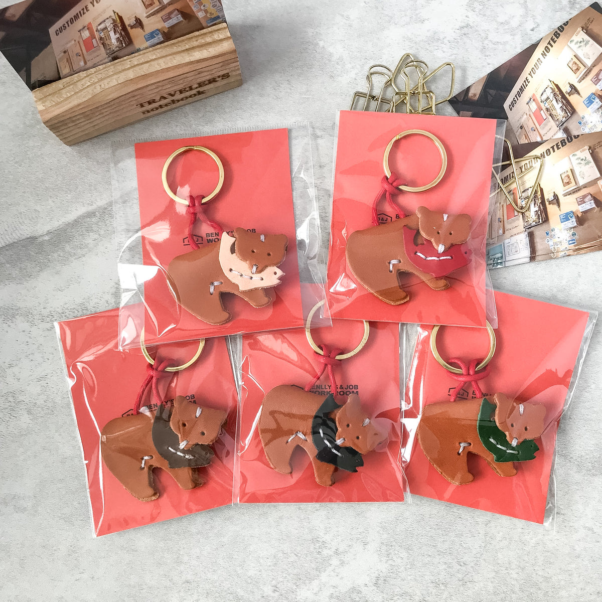 Benlly's & Job Work Room: Benlly's original Bear Salmon Keychain Brown - Art Bloss