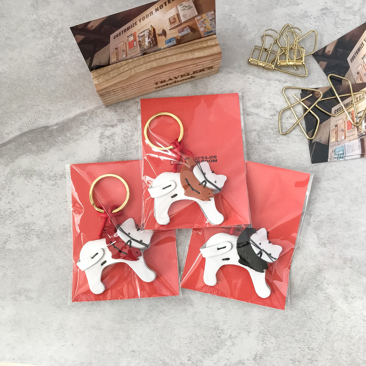 Benlly's & Job Work Room: Benlly's original Cat Salmon Keychain White - Art Bloss