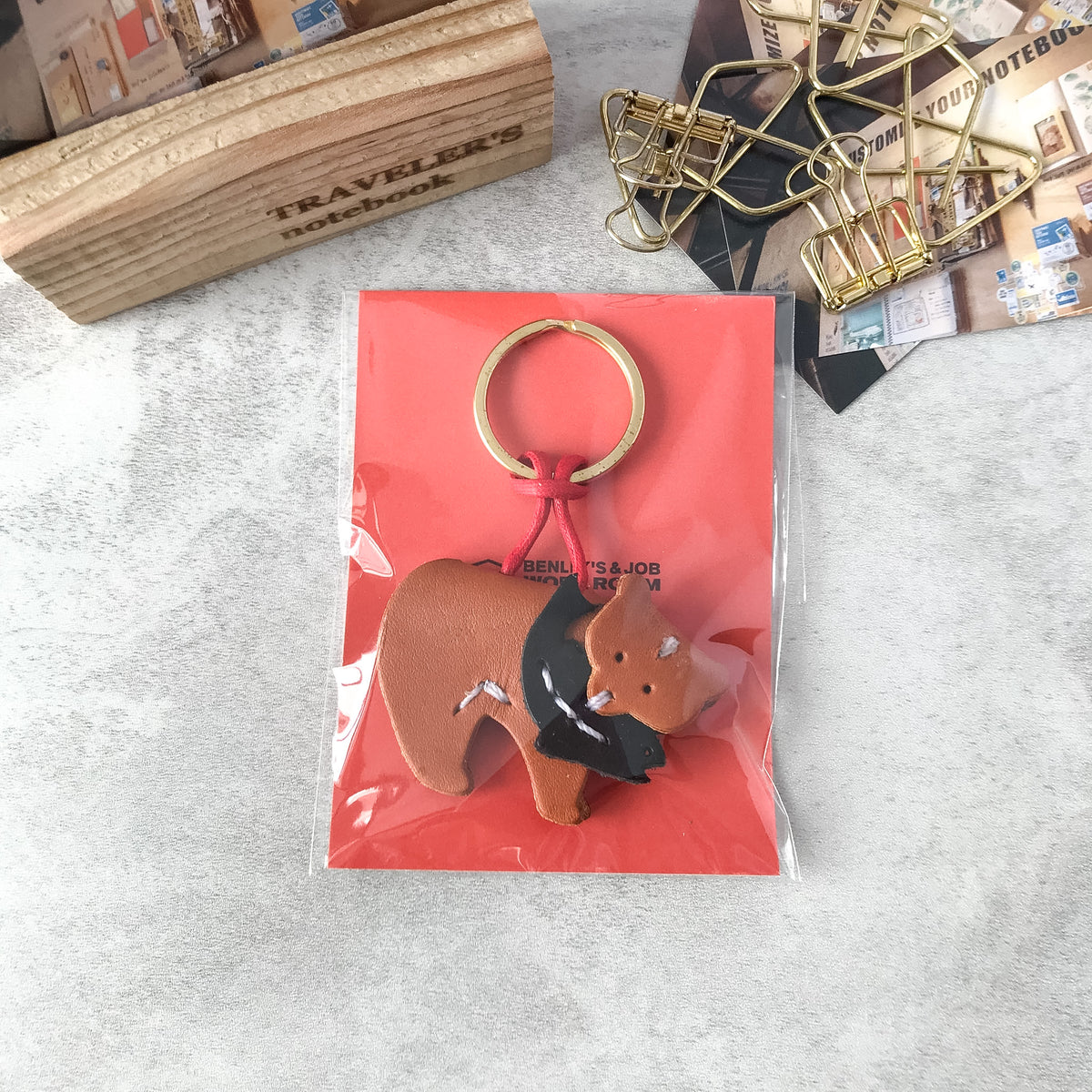 Benlly's & Job Work Room: Benlly's original Bear Salmon Keychain Brown - Art Bloss