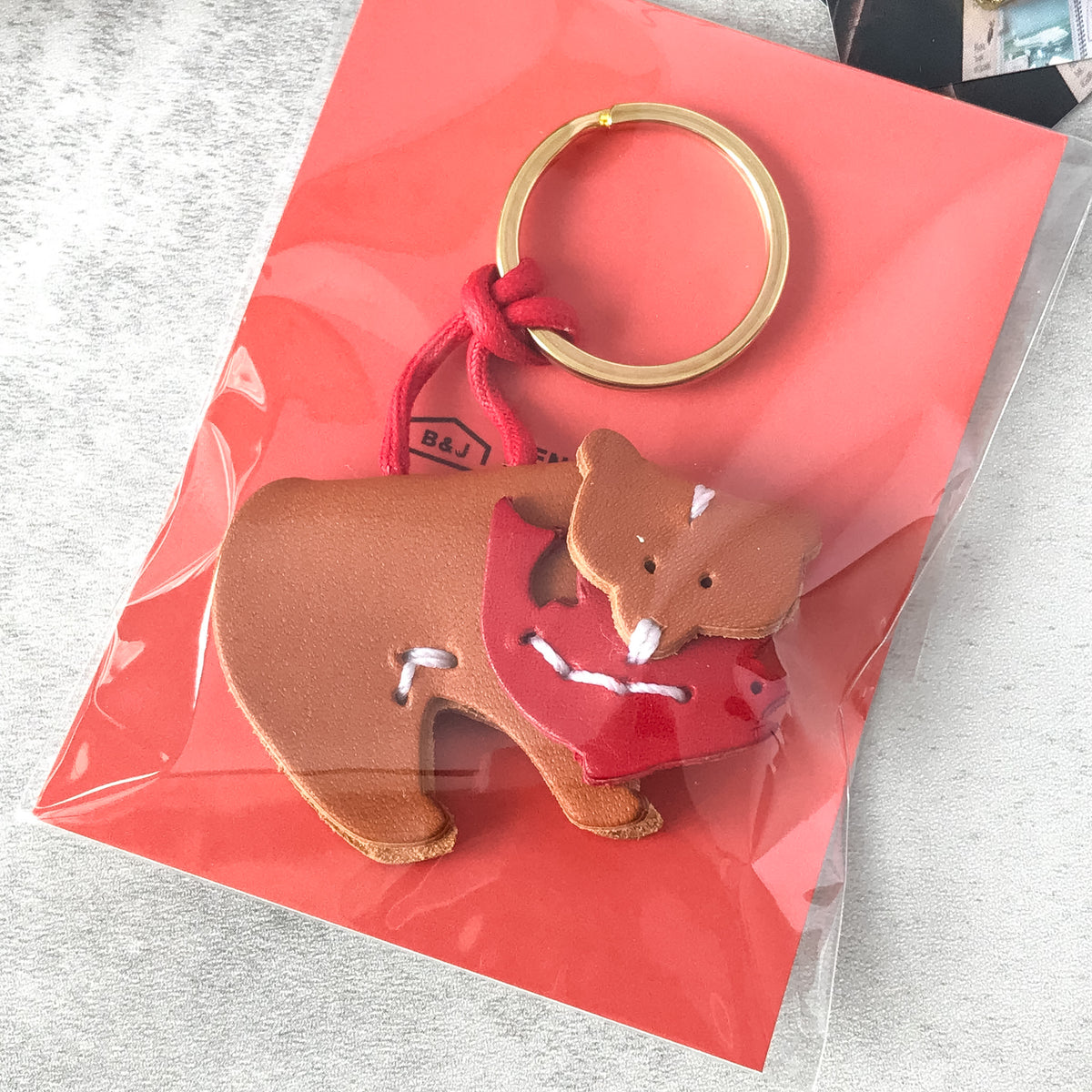 Benlly's & Job Work Room: Benlly's original Bear Salmon Keychain Brown - Art Bloss