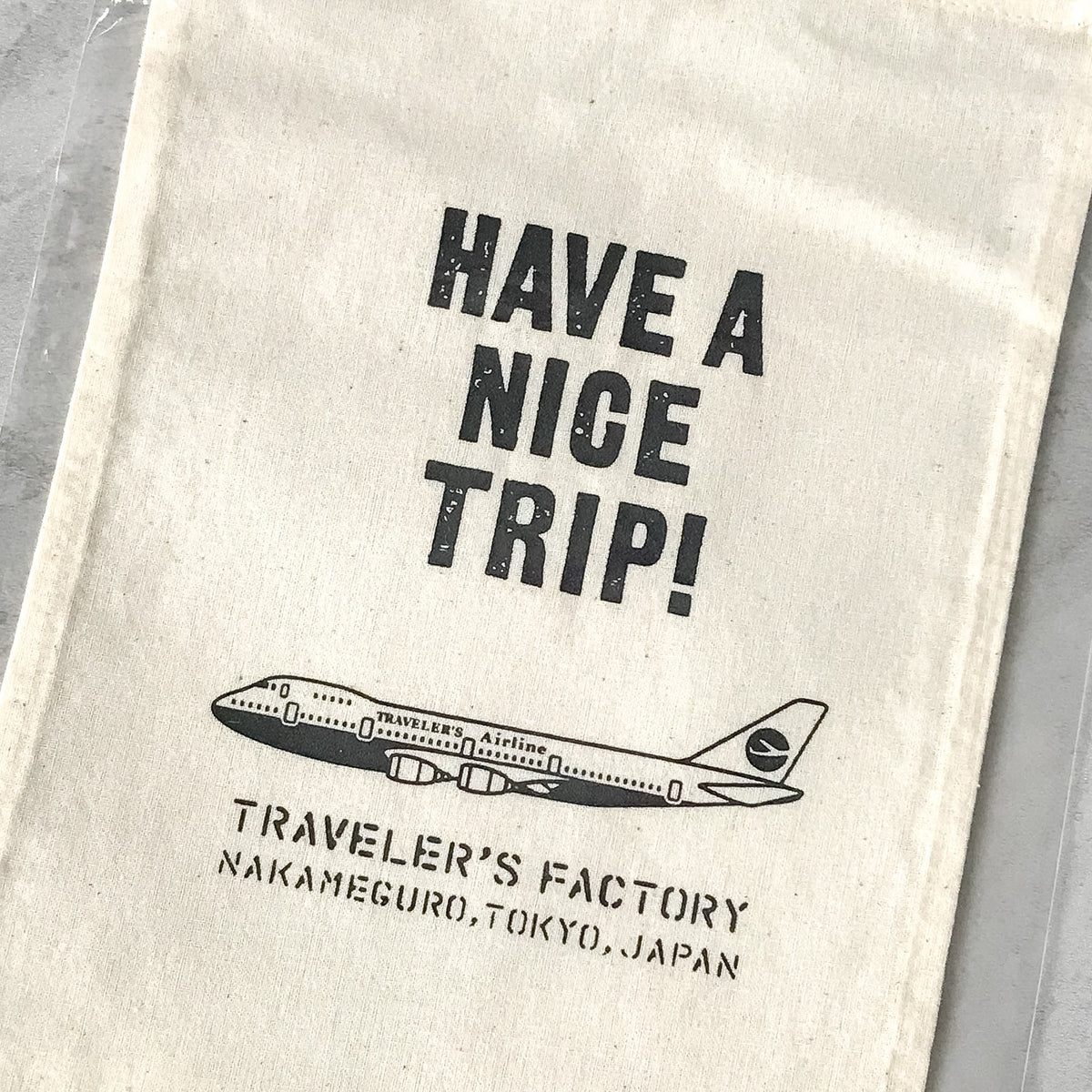 Traveler's Company: Gift Bag Nice Trip Pattern M - Art Bloss