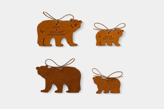 Traveler's Company: Original Leather Tag Bear - Art Bloss
