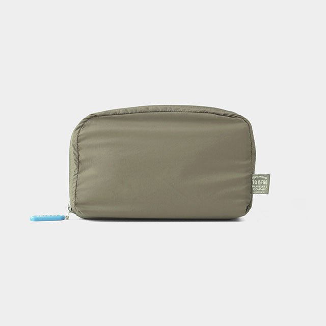Traveler's Company: TF TO&FRO Traveler's Notebook Organizer, Passport Size, Olive - Art Bloss