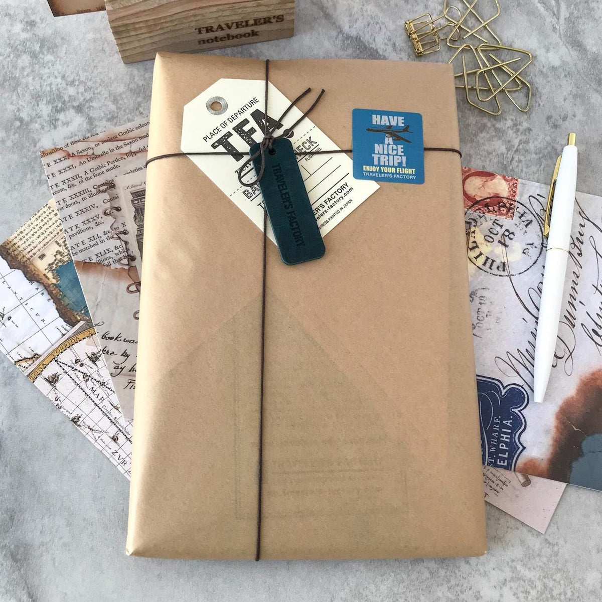 Traveler's Notebook Kyoto Edition : Traveler's Company: - Art Bloss